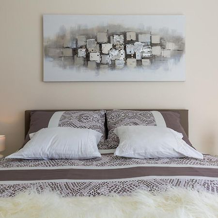 Central Boutique Apartments With Balconies, In Walking Distance To The Sea Zadar Eksteriør bilde