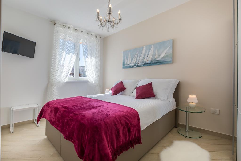 Central Boutique Apartments With Balconies, In Walking Distance To The Sea Zadar Eksteriør bilde