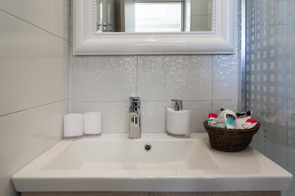 Central Boutique Apartments With Balconies, In Walking Distance To The Sea Zadar Eksteriør bilde