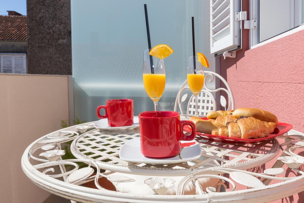 Central Boutique Apartments With Balconies, In Walking Distance To The Sea Zadar Eksteriør bilde